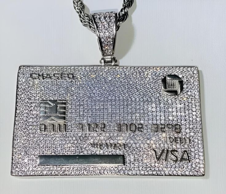 Full shine VVS Diamonds credit card pendant